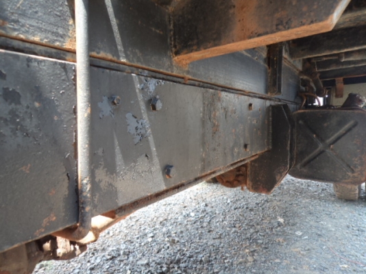 ขายรถฮีโน่6ล้อKLดั้ม สภาพดี พร้อมใช้งานคับ