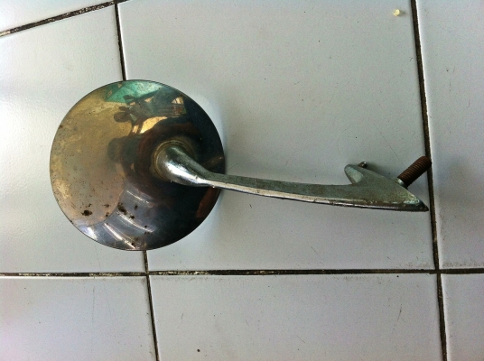 ขายกระจกมองข้างแก้มหน้าเรโทร