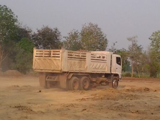 HINO MEGA 320 Hp ดั้มพ์สามมิตร ปี50 จองด่วนๆลดได้