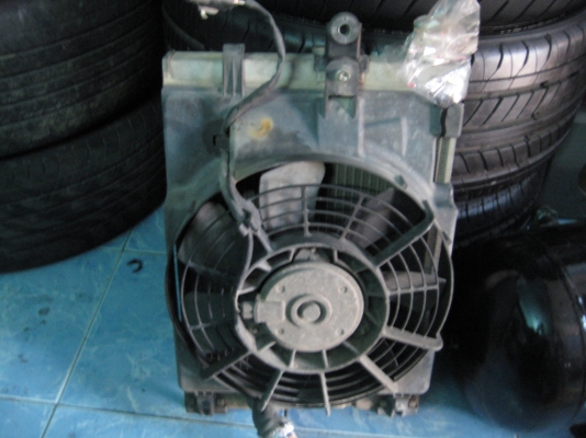 หม้อน้ำพร้อมพัดลม รถตู้commuter ปี07