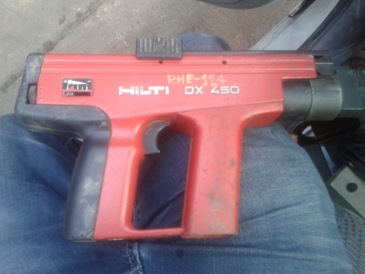 ตัวยิงตะปู hiltidx450