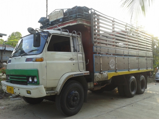 ขาย 10 ล้อ 1 เพลา  JCM 175 แรง