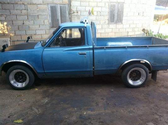 datsun 620 ช้างเหยียบ ช่วงสั้น 4 ข.ไฟนอน เครื่องยนต์  เจ 15