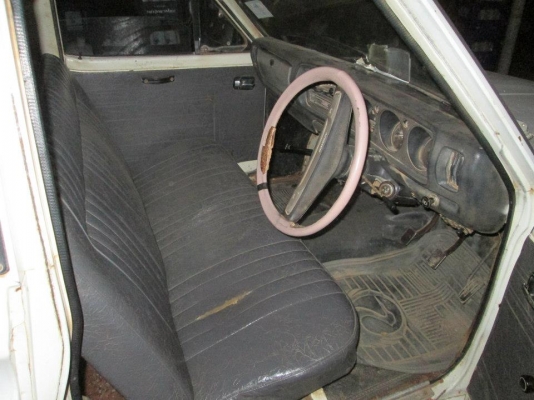 ขาย DATSUN 620 เครื่อง1500 เกียร์คอ 4 ขอ ไฟนอน