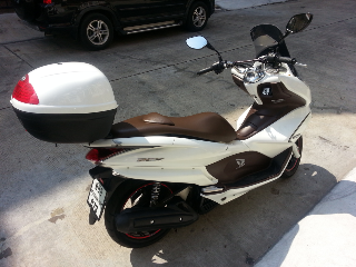 HONDA PCX ขาย 42000 บาท รถบ้าน วิ่ง 13000 กิโล