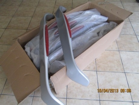 สปอยเลอร์ DFM SOKON มีไฟ LED ในตัว สปอยเลอร์ DFM SOKON มีไฟ LED ในตัว