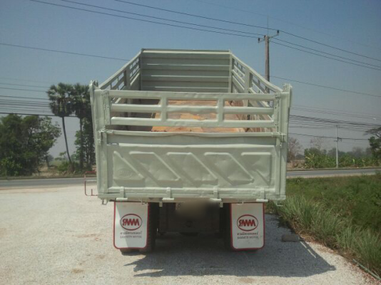 ขายรถบรรทุกสิบล้อดั๊มพ์ HINO 3M 240 แรง กระจกไฟฟ้า แอร์พร้อม ดั๊มพ์สามมิตรลอนเฉียง เครื่องเดิม เกียร์เดิม ทะเบียนพร้อมโอน ราคาต่อรองกับเจ้าของได้โดยตรง