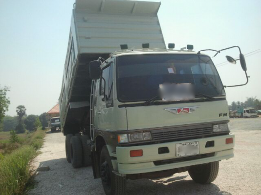 ขายรถบรรทุกสิบล้อดั๊มพ์ HINO 3M 240 แรง กระจกไฟฟ้า แอร์พร้อม ดั๊มพ์สามมิตรลอนเฉียง เครื่องเดิม เกียร์เดิม ทะเบียนพร้อมโอน ราคาต่อรองกับเจ้าของได้โดยตรง