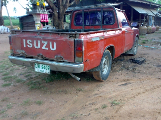 ขายอีซูซุ KB2000 ช่วงสั้น เครื่องดีเซล ขายอีซูซุ KB2000 ช่วงสั้น เครื่องดีเซล