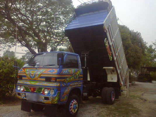ขายหกล้อดั๊มพ์ ISUZU TL เครื่อง 88 แรง เกียร์สั้น ดั๊มพ์เกษตรยาว 4.10 เมตร ยาง 7.50 ทะเบียนพร้อม