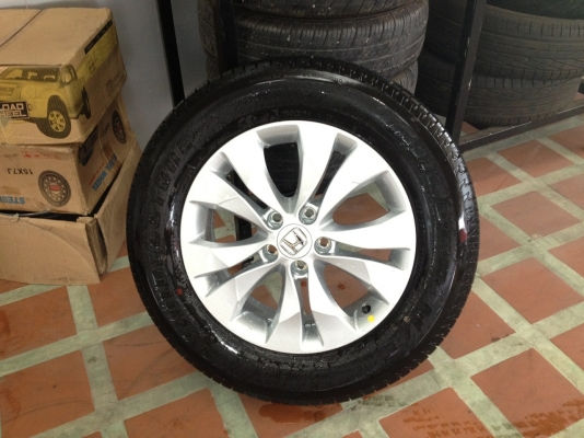 -ขายล้อใหม่ถอดออกจากป้ายแดง