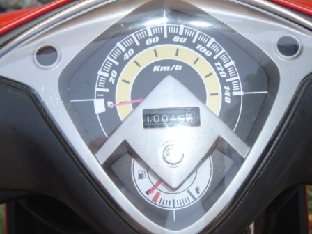 Mio รถใช้แค่หมื่นโล สวยและใหม่มาก Mio รถใช้แค่หมื่นโล สวยและใหม่มาก