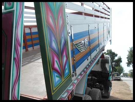 สิบล้อ GIGA 360 แรง สภาพดี สวยๆ ขายด่วนๆ สิบล้อ GIGA 360 แรง สภาพดี สวยๆ ขายด่วนๆ