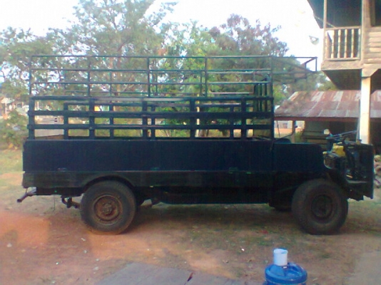 อีแต๋น เครื่อง อิซูซุ 75 แรง เพลาลอย บรรทุกโครงสร้างแข็งแรง