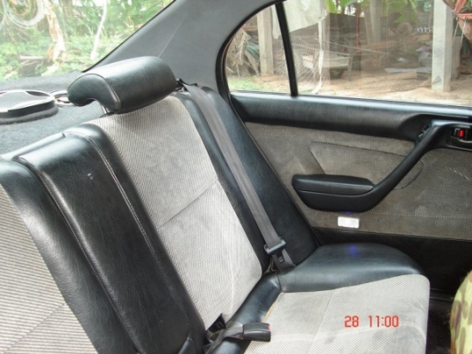 ขายรถโตโยต้า  โคโรน่า ท้ายโด่ง ปี 94 เครื่อง 1.6  ติดแก๊ส lpg