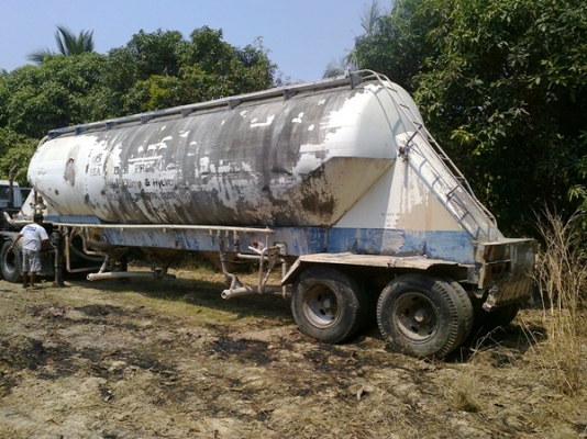 ขายหางกล้วยหอม 12 เมตร 4 ช่อง