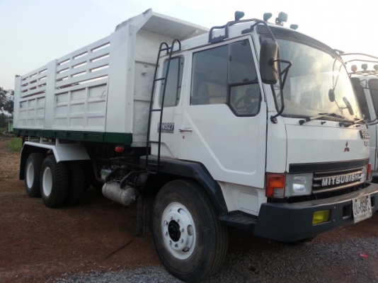 ขายด่วน MITSUBISHI FN527MTF1400 สองเพลาดั้มสภาพพร้อมใช้ โทร 0801515451 0811838154