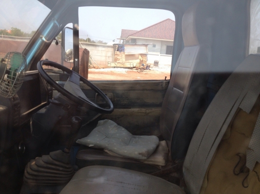 ขายรถ 6 ล้อ ขายด่วน