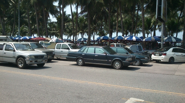 ขายเครื่องยนต์ NISSAN  CEDRIC  V6  3000 cc.