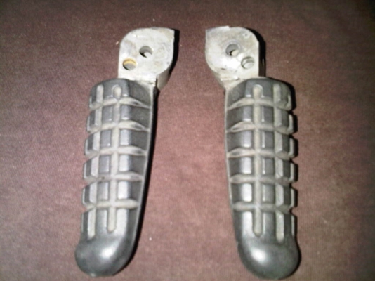 ขายแม็ก LS 5ก้าน/สติ๊กเกอร์ LS ปี96/พักเท้า DUCATI/คาบู N-Pro