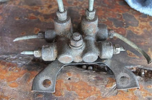 ขายตัวกระจายแรงเบรค