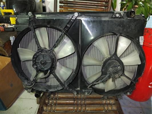 ขายหม้อน้ำอลูมิเนียมพัดลม2ตัว