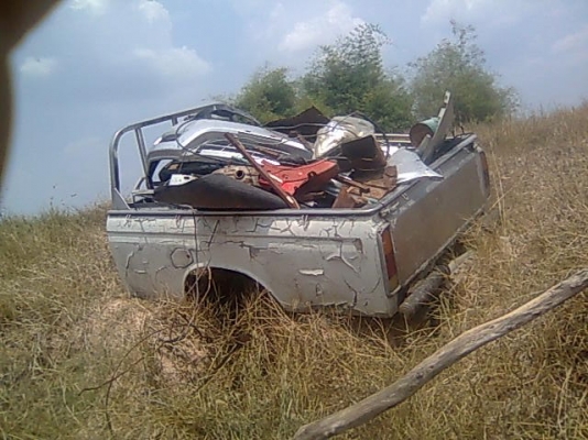 ขายดัทสัน520เกียร์คอ เครื่อง1300ครับ