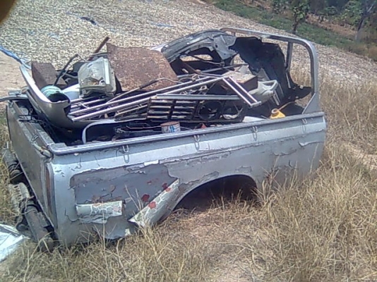 ขายดัทสัน520เกียร์คอ เครื่อง1300ครับ