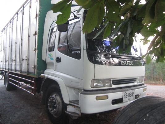 FTR-33P2-รถห้างปี47-ตู้10บานไม่มีเสากลาง-รถสวยสภาพพร้อมใช้--ขายต่อครับแนน์ไม่ผ่านครับ-