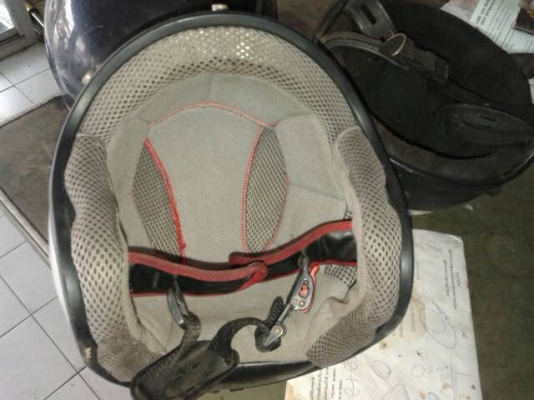 หมวกกันน็อคใหม่และมือสอง