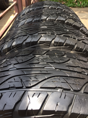 ยาง All DUNLOP AT3 265 70 16 ปลายปี14 ดอกเต็ม ไม่มีปะ ราคาไม่แพง