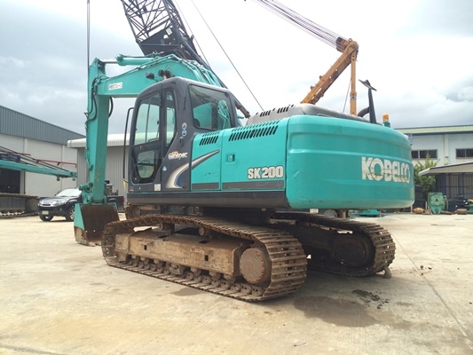 KOBELCO: SK200-8#YN12 ปี2008 ชั่วโมงงานน้อย นำเข้าตรงจากญี่ปุ่นครับ