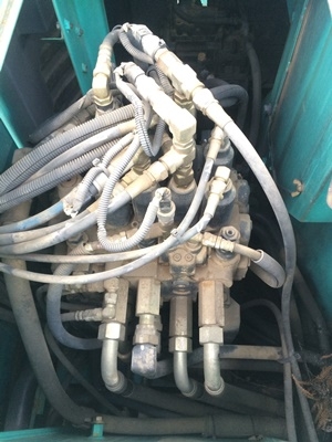 KOBELCO: SK200SR#YB03 ปี2004 นำเข้าตรงจากญี่ปุ่นครับ