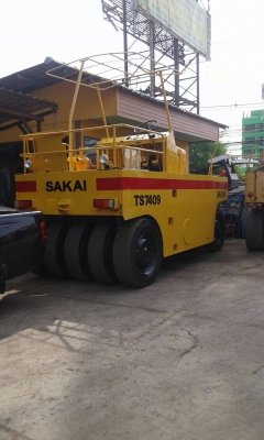 ขายด่วนรถบดล้อยาง9ล้อSAKAI TS7409 ทำสีพร้อมใช้ เอกสารเล่มทะเบียน