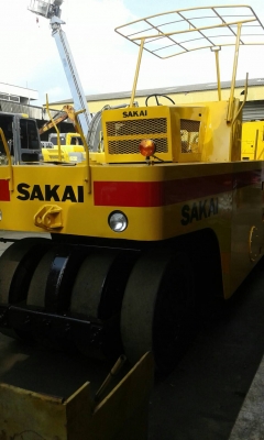 ขายด่วนรถบดล้อยาง9ล้อSAKAI TS7409 ทำสีพร้อมใช้ เอกสารเล่มทะเบียน