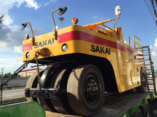 ขายด่วนรถบดล้อยาง9ล้อSAKAI TS7409 ทำสีพร้อมใช้ เอกสารเล่มทะเบียน