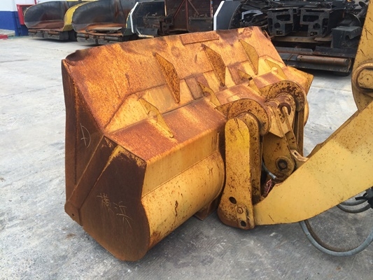 CAT: 910F#2SS 5526ชม. นำเข้าจากญี่ปุ่น เครื่องเกียร์ดี ยางสวยครับ