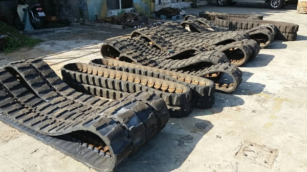 แทรคเก่าญี่ปุ่น