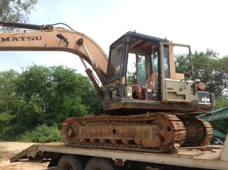 KOMATSU PC 100-3 KOMATSU PC 100-3