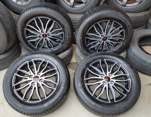 ขายล้อTOYOTA VIOS TRD รุ่น3 ยางปี 14  4 ล้อ