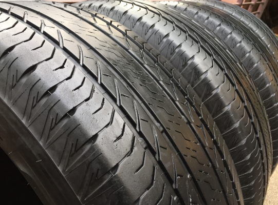 ยาง Bridgestone 265 65 17 ปี15 ดอกเต็ม เนื้อนิ่ม ราคาไม่แพง