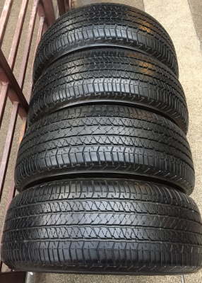 ยาง Bridgestone 265 60 18 สิ้นปี12 ดอกเต็ม ใช้ยาว ราคาไม่แพง