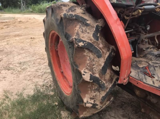 ขาย 175,000 KUBOTA L4508  1,751 ชั่วโมง เครื่องดี เกียร์ดี (ใบมีด-หาง 6 ) เอกสารเล่มทะเบียน รถอยู่ จ.ร้อยเอ็ด 090-772-3710 090-772-3708