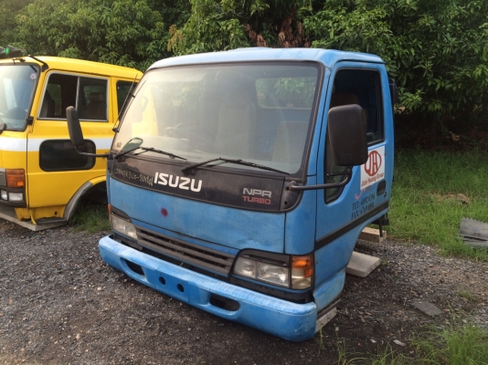 ขายหัวเก๋ง ISUZU NPR71L (หัวการ์ตูน) รถ6ล้อ นำเข้าจากญึ่ปุ่น100\% ราคาถูกๆ สภาพสวยๆ สนใจติดต่อ 081-948-5494