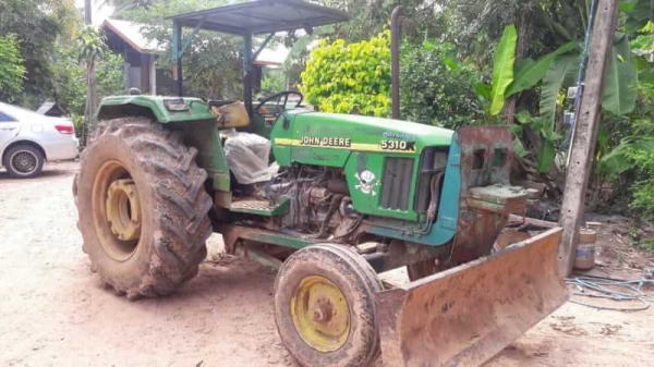 ขาย 215,000 JOHNDEERE 5310K เพลาเดียว ได้ผาน7/ใบดัน/พร้อมใช้งาน/.(สุรินทร์) 090-772-3710 090-772-3708 ขาย 215,000 JOHNDEERE 5310K เพลาเดียว ได้ผาน7/ใบดัน/พร้อมใช้งาน/.(สุรินทร์) 090-772-3710 090-772-3708