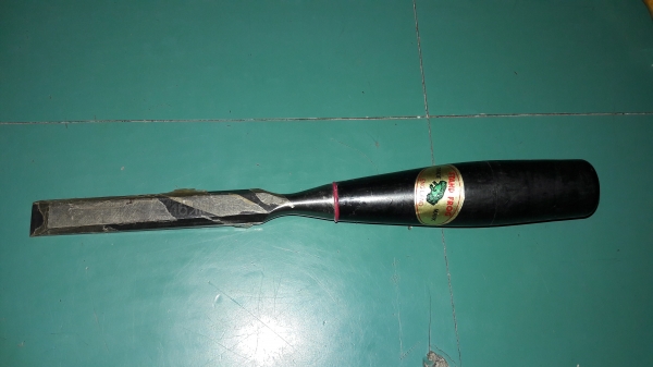 ขายสิ่วตรากบขนาด16mm. FROG Made in ENGLAND.ใหม่เก่าเก็บ