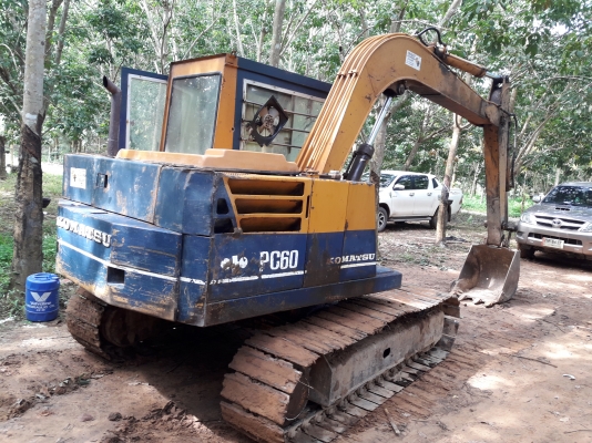 ขายรถแบคโฮkomatsu..pc60-3รถนำเข้าใบอืนวอยรถสวยเดิม