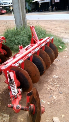 ขายด่วน รถไถคูต้ารุ้น L 4708SP รถปี58พร้อมอุปกรณ์ 3 ชิ้น กระสวย. อุปกรณ์ทุกชิ้นตราช้าง ขายด่วน รถไถคูต้ารุ้น L 4708SP รถปี58พร้อมอุปกรณ์ 3 ชิ้น กระสวย. อุปกรณ์ทุกชิ้นตราช้าง