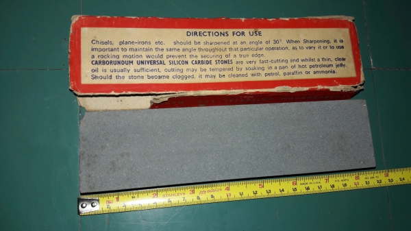 ขายหินลับมีดตราหัวคนป่าอินเดียนแบบละเอียด งานเก่าเก็บ ขายหินลับมีดตราหัวคนป่าอินเดียนแบบละเอียด งานเก่าเก็บ