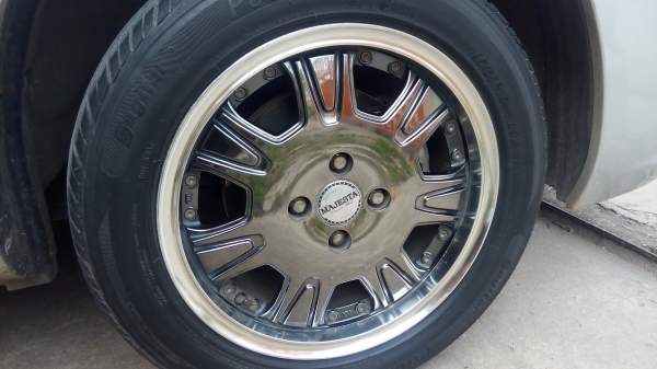 ขายรถยนต์